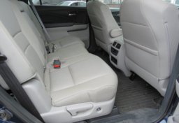 2016 Honda Pilot - Image 32