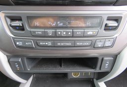 2016 Honda Pilot - Image 48