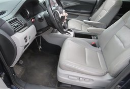 2016 Honda Pilot - Image 27