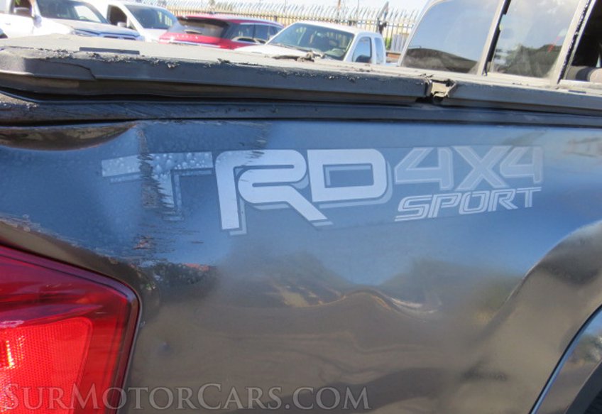 2016 Toyota Tacoma - Image 17