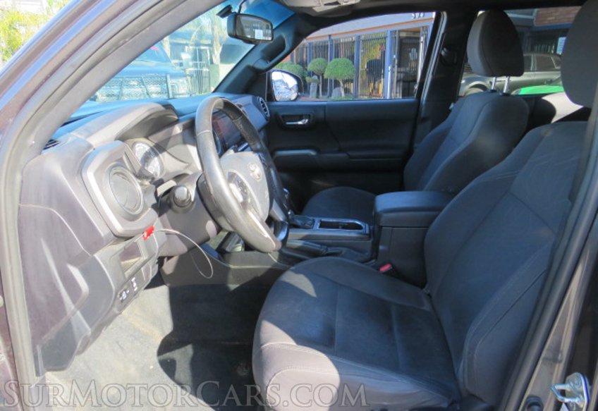 2016 Toyota Tacoma - Image 29