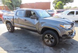 2016 Toyota Tacoma - Image 2