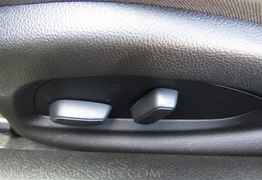 2021 Chevrolet Camaro - Image 34