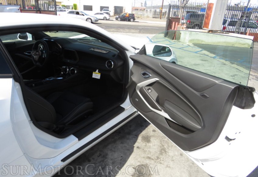 2021 Chevrolet Camaro - Image 20