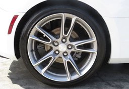 2021 Chevrolet Camaro - Image 16