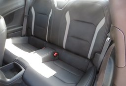 2021 Chevrolet Camaro - Image 25