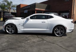2021 Chevrolet Camaro - Image 12