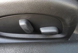 2021 Chevrolet Camaro - Image 35