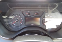 2021 Chevrolet Camaro - Image 27