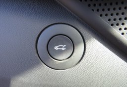 2021 Chevrolet Camaro - Image 36