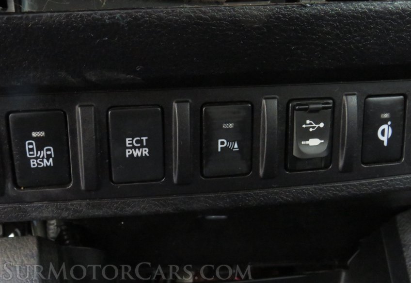 2017 Toyota Tacoma - Image 34