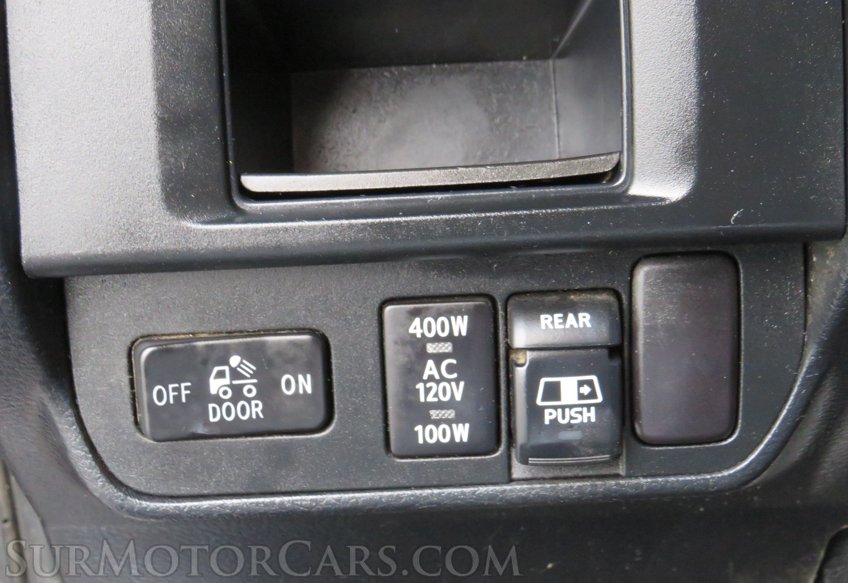 2017 Toyota Tacoma - Image 33