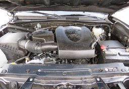 2017 Toyota Tacoma - Image 41