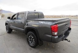 2017 Toyota Tacoma - Image 5