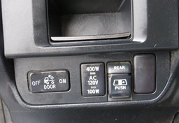 2017 Toyota Tacoma - Image 33