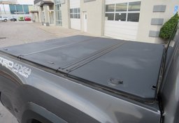 2017 Toyota Tacoma - Image 16