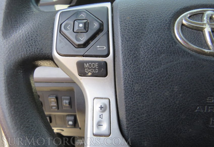 2015 Toyota Tundra 4WD Truck - Image 29