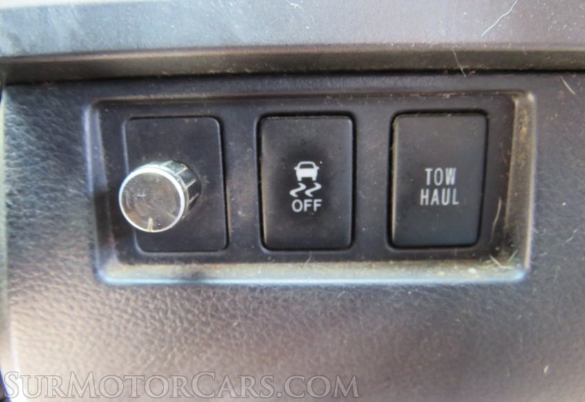 2015 Toyota Tundra 4WD Truck - Image 39