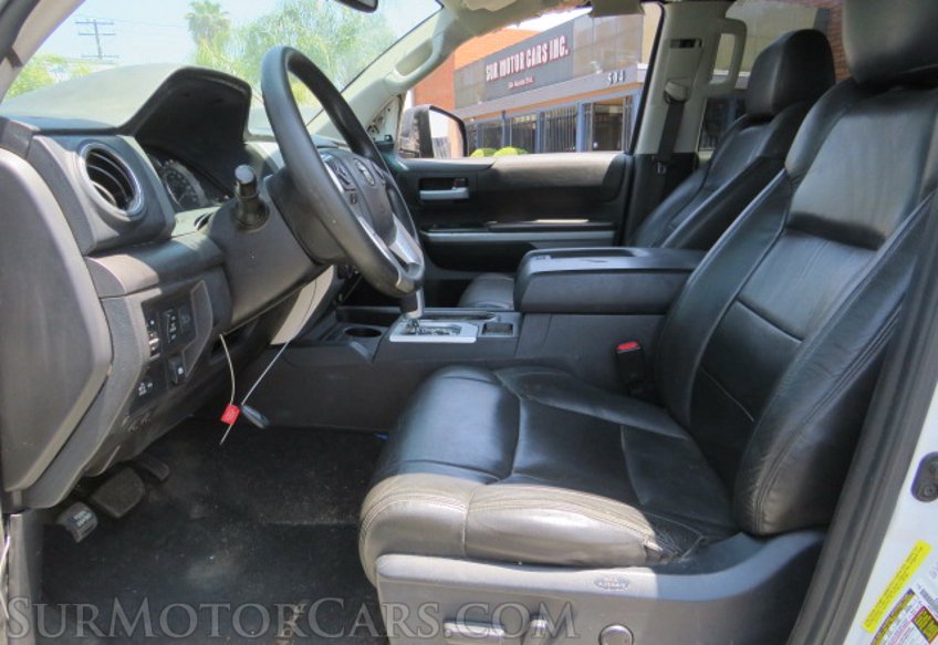 2015 Toyota Tundra 4WD Truck - Image 21