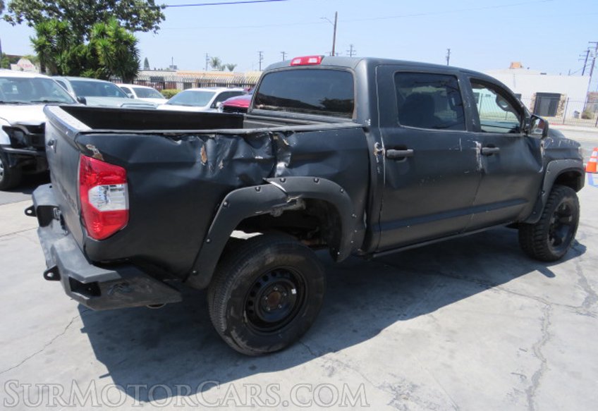 2015 Toyota Tundra 4WD Truck - Image 6