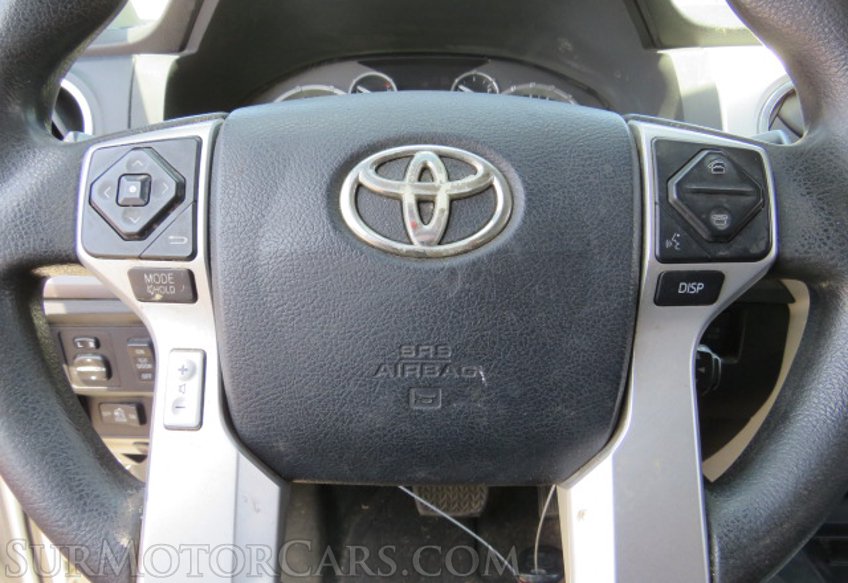 2015 Toyota Tundra 4WD Truck - Image 31