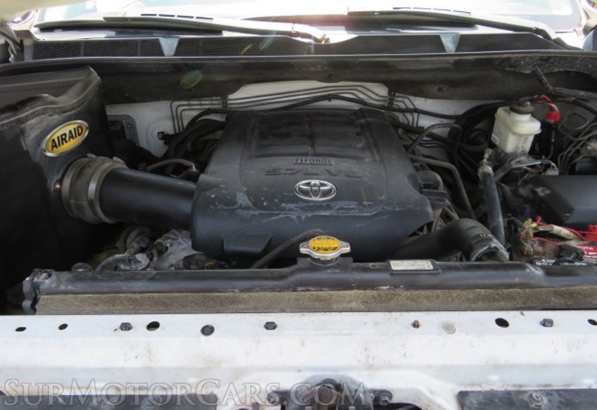 2015 Toyota Tundra 4WD Truck - Image 50