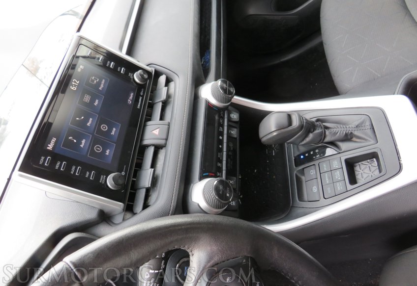 2020 Toyota RAV4 - Image 32