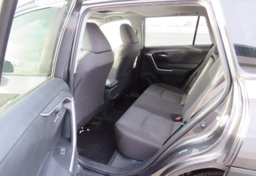 2020 Toyota RAV4 - Image 27