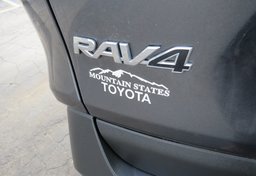 2020 Toyota RAV4 - Image 20