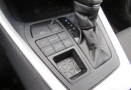 2020 Toyota RAV4 - Image 41