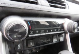 2020 Toyota RAV4 - Image 40