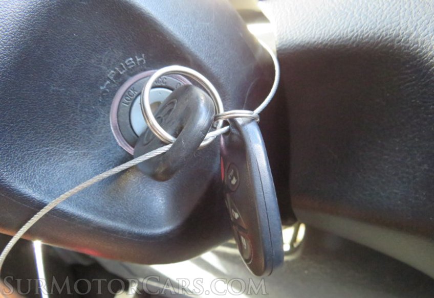 2017 Toyota Sienna - Image 41