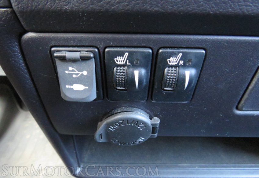 2017 Toyota Sienna - Image 46