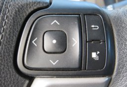 2017 Toyota Sienna - Image 39