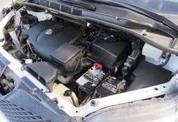 2017 Toyota Sienna - Image 56