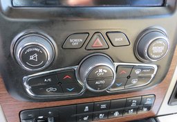 2018 Ram 1500 - Image 35