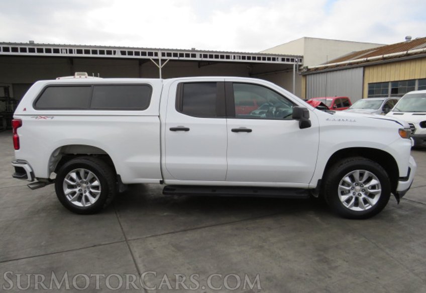 2019 Chevrolet Silverado 1500 - Image 12