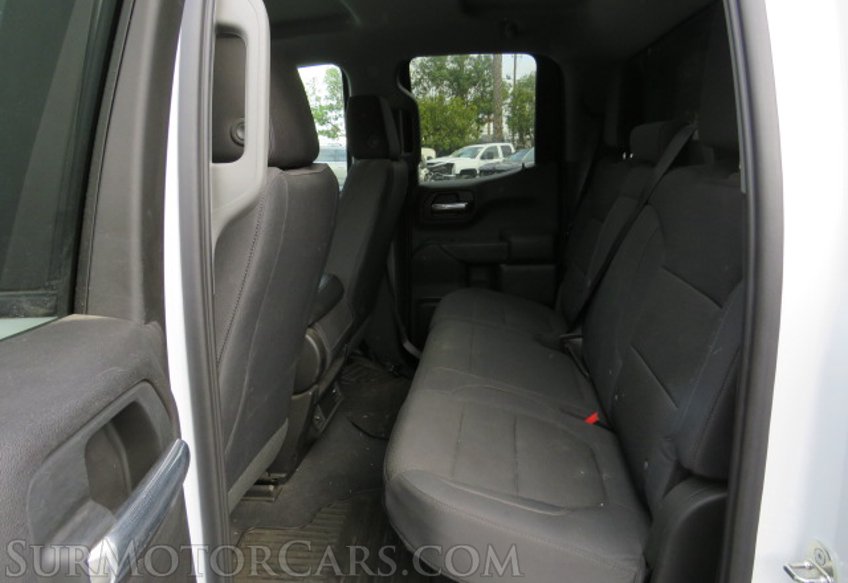 2019 Chevrolet Silverado 1500 - Image 32