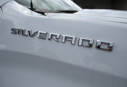 2019 Chevrolet Silverado 1500 - Image 21