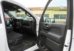 2019 Chevrolet Silverado 1500 - Image 23