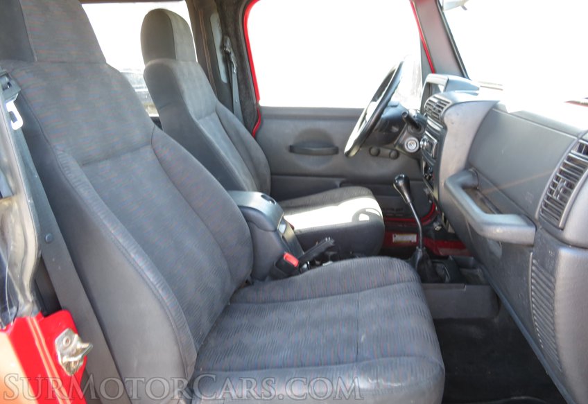 2005 Jeep Wrangler - Image 22