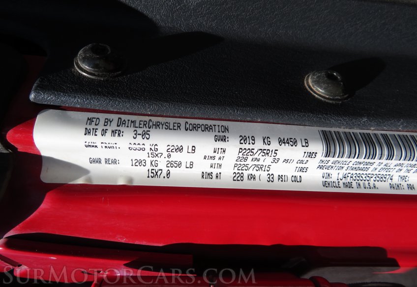 2005 Jeep Wrangler - Image 36
