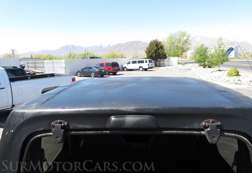 2005 Jeep Wrangler - Image 15