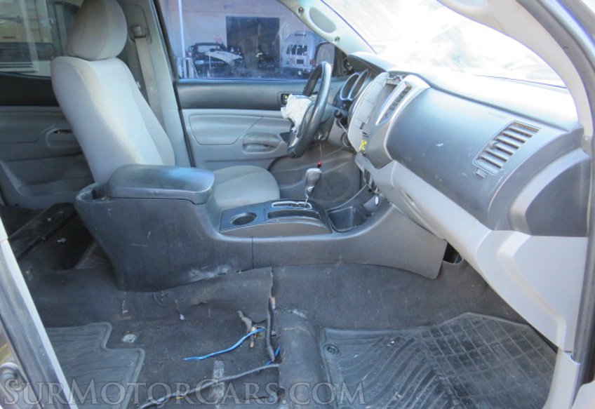 2012 Toyota Tacoma - Image 24