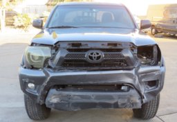2012 Toyota Tacoma - Image 11