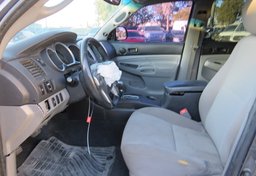 2012 Toyota Tacoma - Image 25