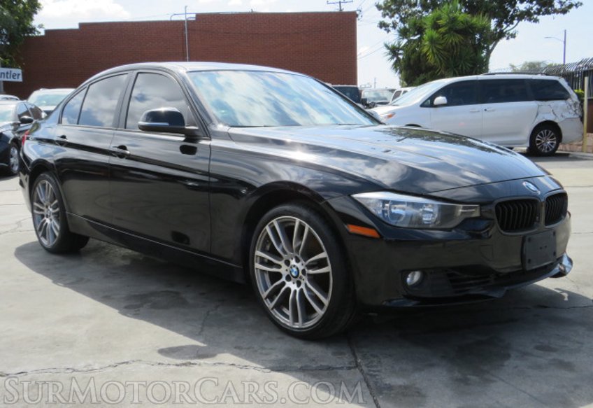 2015 BMW 3 Series - Image 3