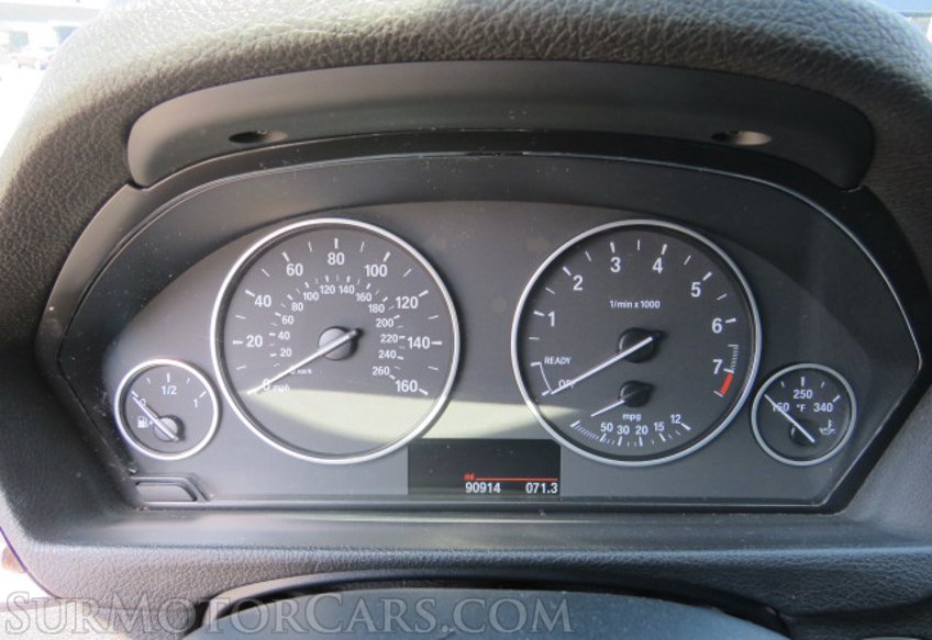 2015 BMW 3 Series - Image 19