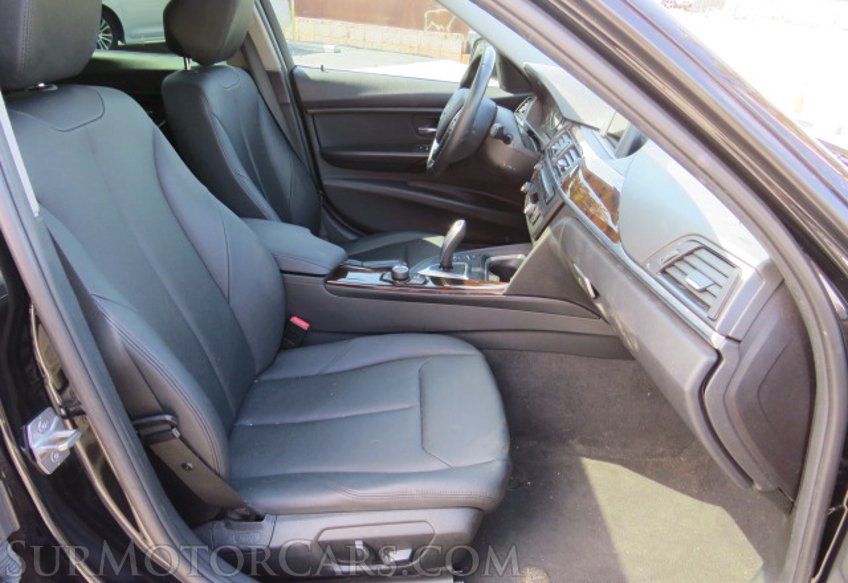 2015 BMW 3 Series - Image 24