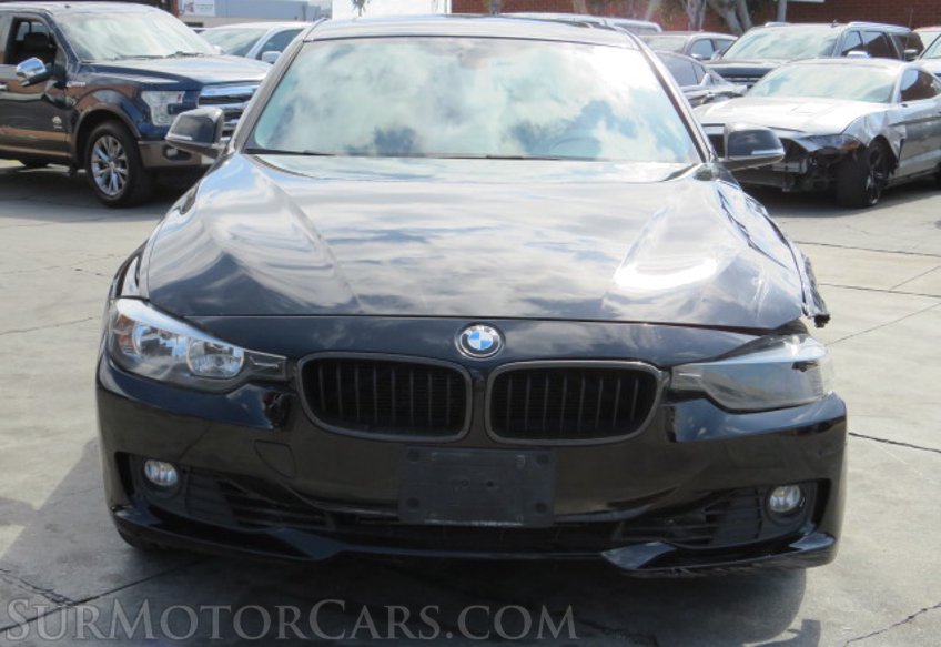 2015 BMW 3 Series - Image 11